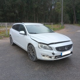 Volvo V60 2.4Hybrid de 2018 - Salvado